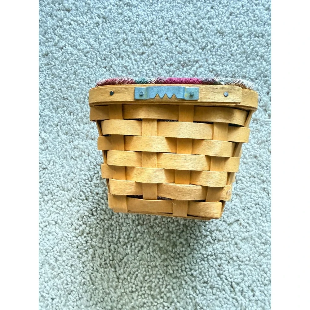 Longaberger 1998 Small Wall Hanging Basket with Plaid Liner and Protector